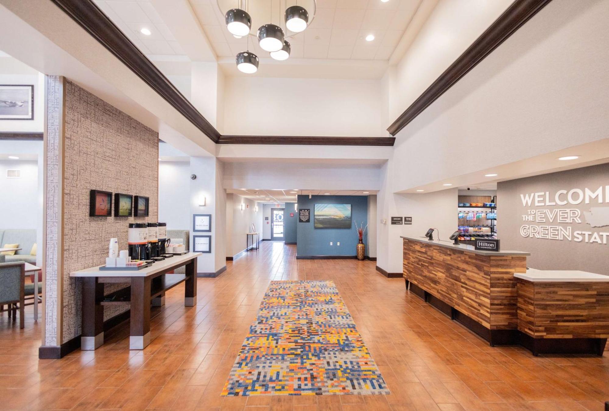 Hampton Inn & Suites By Hilton Seattle/Kent Buitenkant foto